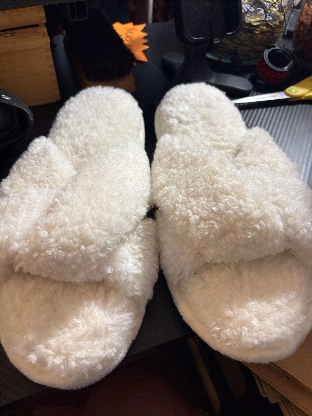 Women's Cream Plush Slide Slippers - Soft Faux-Sherpa Comfort